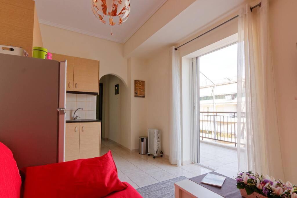Appartamento Big Terrace Near Metro And Athens Center Esterno foto